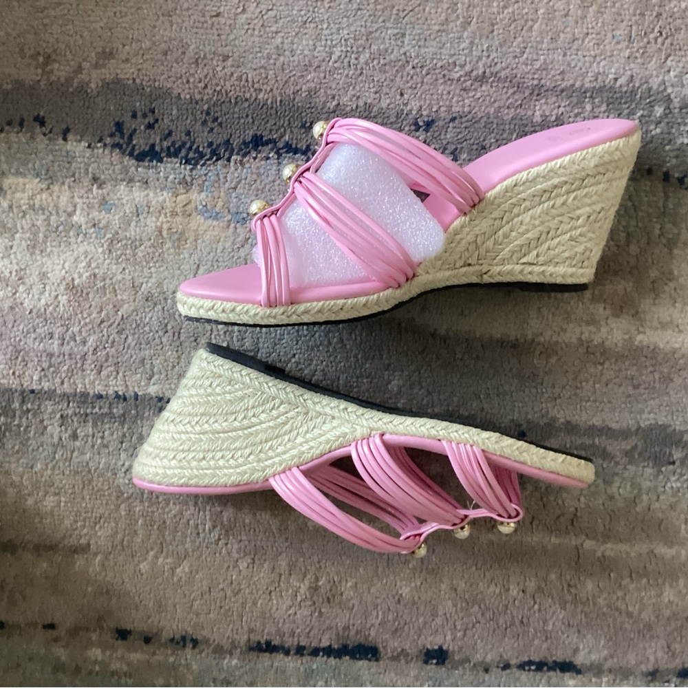 Elegant Pink Espadrille Wedges